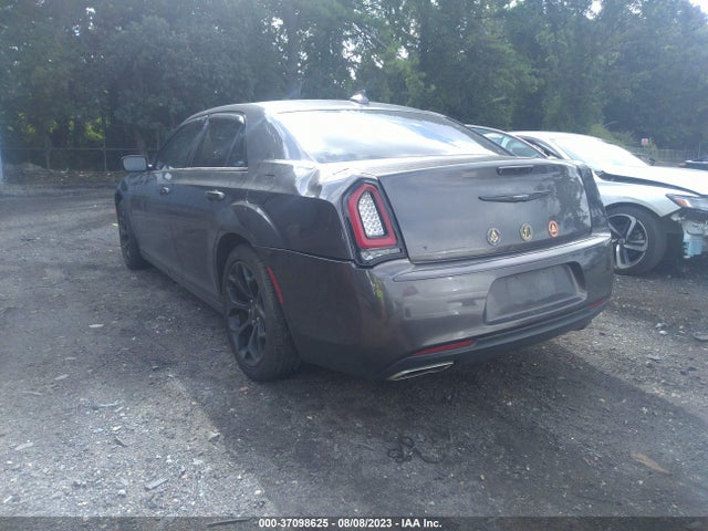 2C3CCABGXKH617915 Chrysler 300 300s