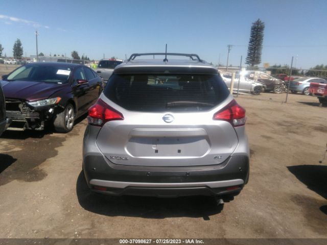 3N1CP5DV0LL555780 Nissan KICKS SR
