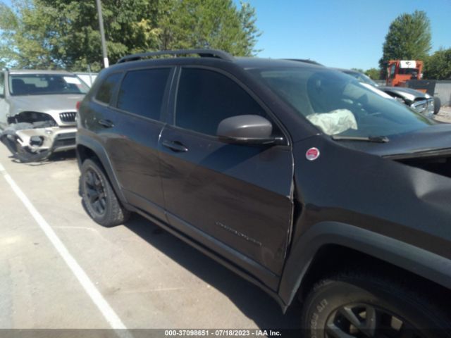 1C4PJMBS0HW651932 Jeep Cherokee Trailhawk