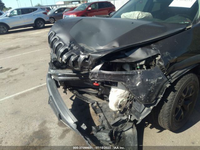 1C4PJMBS0HW651932 Jeep Cherokee Trailhawk