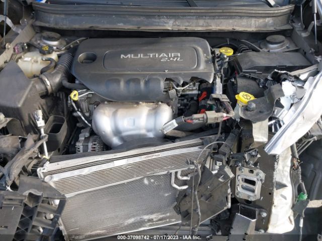 1C4PJLCB6JD533684 Jeep Cherokee Latitude