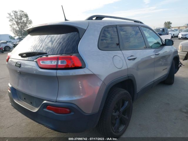 1C4PJLCB6JD533684 Jeep Cherokee Latitude