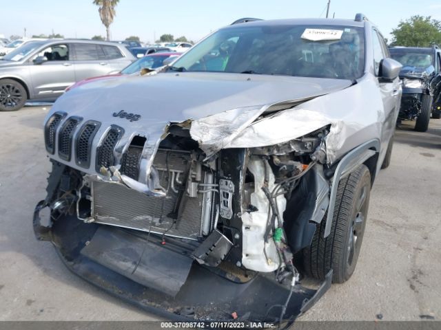 1C4PJLCB6JD533684 Jeep Cherokee Latitude