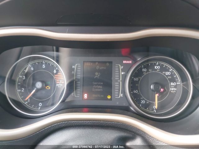 1C4PJLCB6JD533684 Jeep Cherokee Latitude