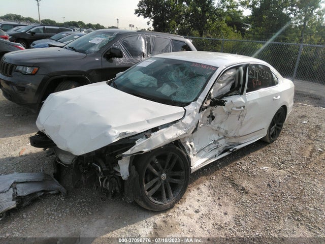1VWDT7A31HC058474 Volkswagen Passat R-line W/comfort Pkg