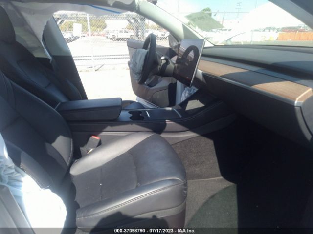 2022 TESLA MODEL Y 7SAYGDEF6NF359920 Photo 4