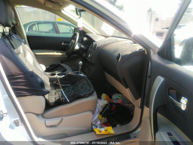 JN8AS5MV9EW202541 Nissan Rogue Select S
