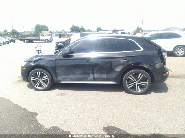 WA1BNAFY0J2003283 Audi Q5 Premium Plus