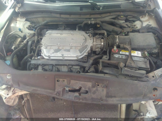 2010 HONDA ACCORD SDN EX-L VIN: 1HGCP3F8XAA024858