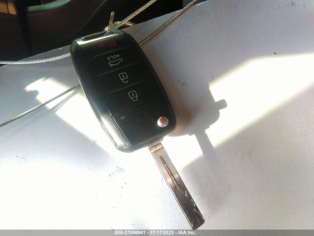 5XXGM4A78FG451741 KIA Optima Lx
