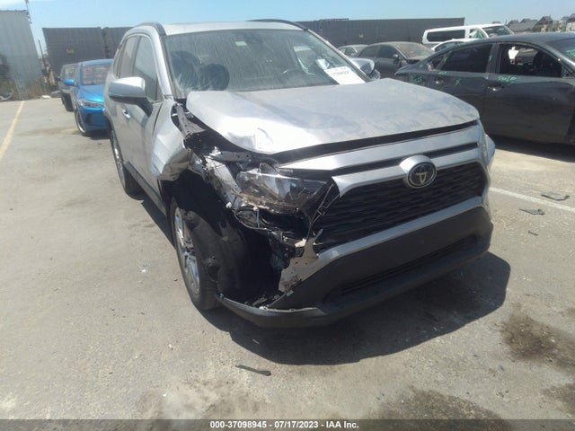 Toyota Rav4 Xle Premium 2019 2T3C1RFV0KC011520 Image 12