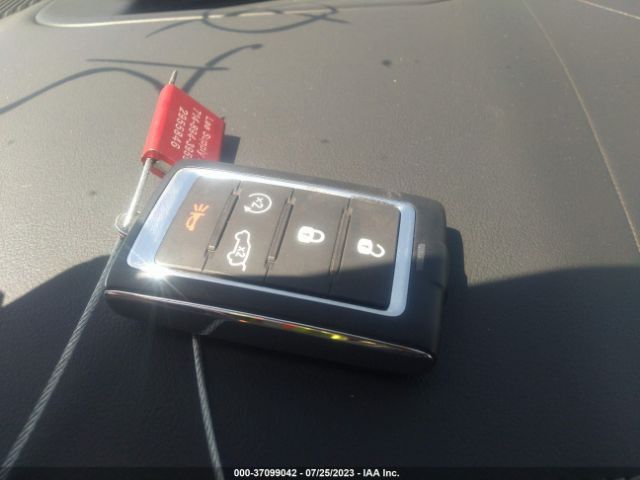 1C4RJKDT2P8720304 Jeep Grand Cherokee L Overland