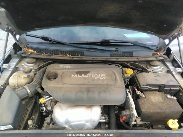 Chrysler 200 Limited 2015 1C3CCCAB9FN719852 Image 10