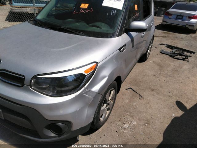 KNDJN2A29K7673543 KIA Soul Base
