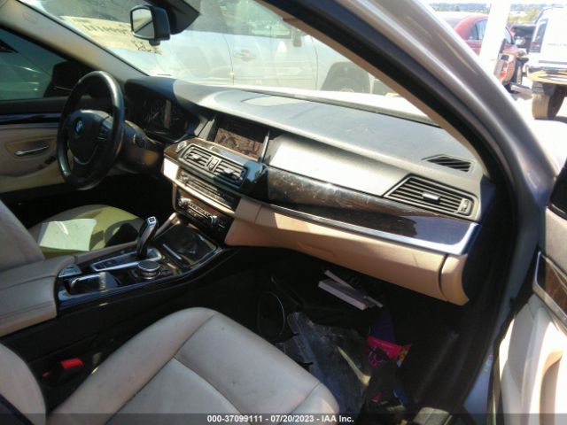 WBA5A5C51FD520228 BMW 5 Series 528i