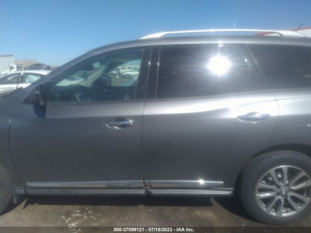 5N1AR2MM1FC712958 Nissan Pathfinder Platinum/sv/sl/s