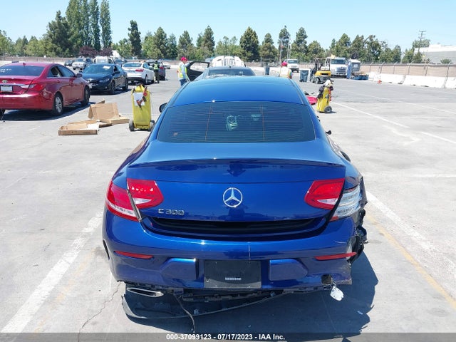 WDDWJ4JB2HF403930 Mercedes-Benz C-class C 300