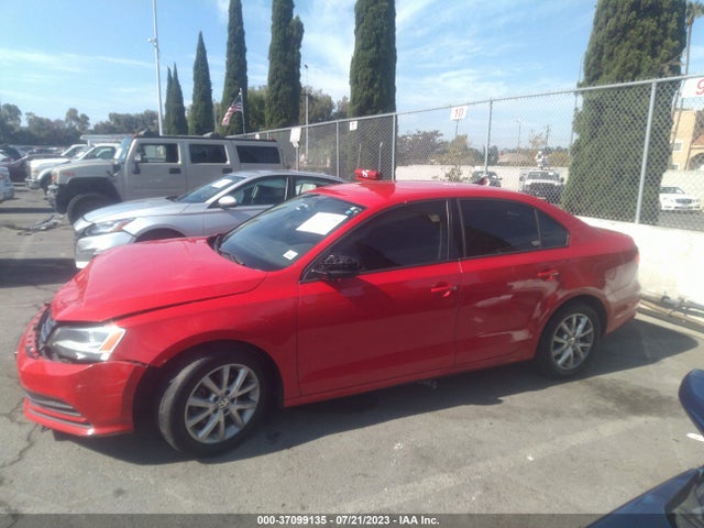 3VWD17AJ1FM218028 Volkswagen Jetta Sedan 1.8t Se