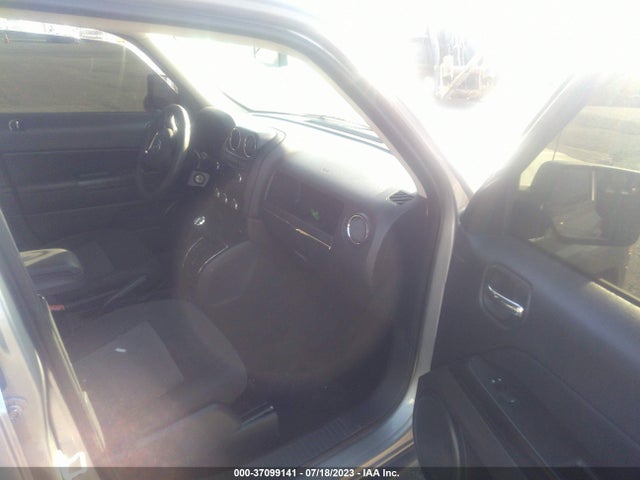 1C4NJPBA7GD514531 Jeep Patriot Sport