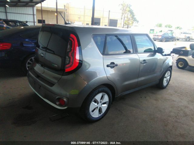 KNDJX3AE7G7017228 KIA Soul Ev +