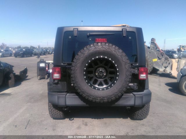 1C4AJWAG5HL599391 Jeep Wrangler Sport