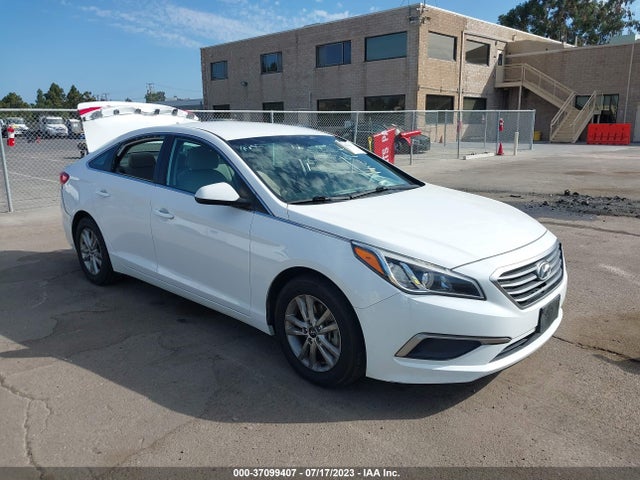 Hyundai SONATA SE 2017 5NPE24AF1HH466111 главное изображение