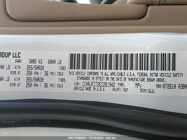 1C4RJFCT2EC261942 Jeep Grand Cherokee Overland