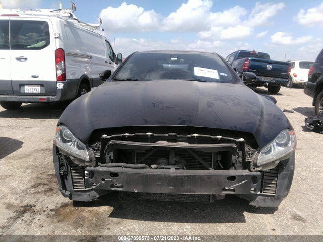 2013 JAGUAR XJ SAJWA1C75D8V41804 Photo 5