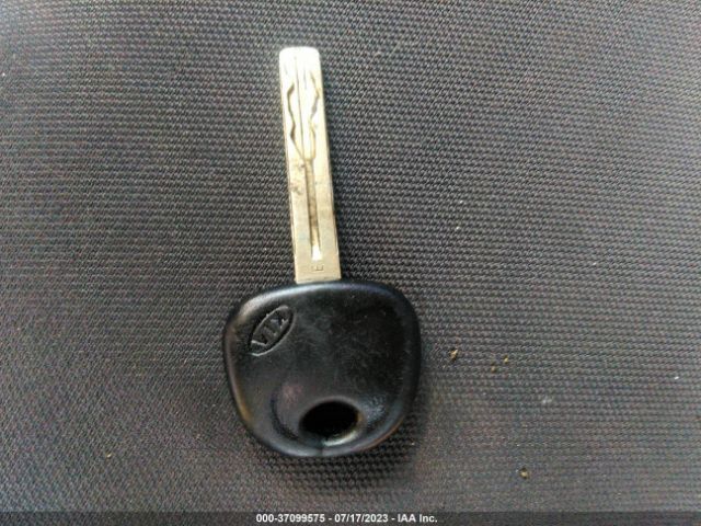 KNADM5A3XH6036568 KIA Rio 5-door Lx