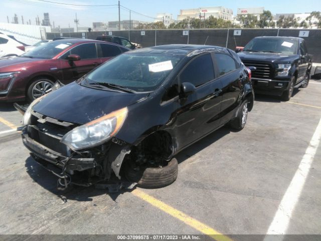 KNADM5A3XH6036568 KIA Rio 5-door Lx