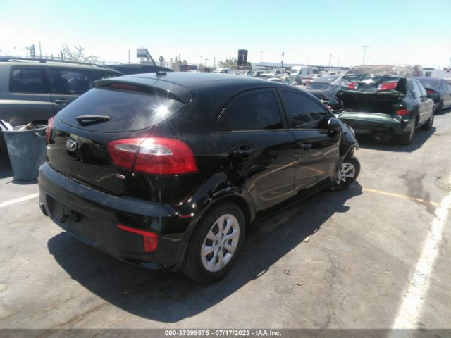 KNADM5A3XH6036568 KIA Rio 5-door Lx