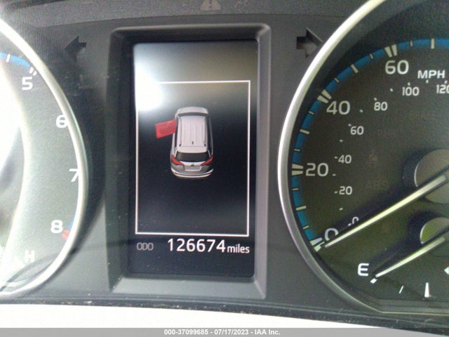 2018 TOYOTA RAV4 LE VIN: JTMBFREVXJJ737721