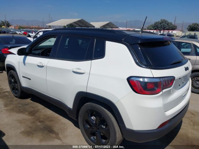 3C4NJCBB4KT844017 Jeep Compass Altitude