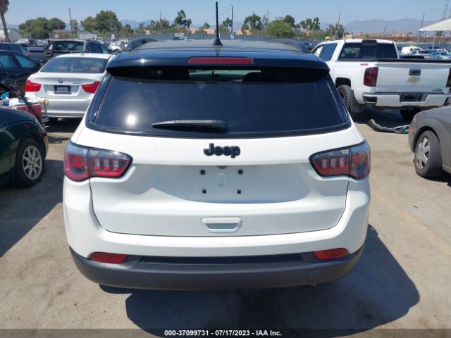 3C4NJCBB4KT844017 Jeep Compass Altitude