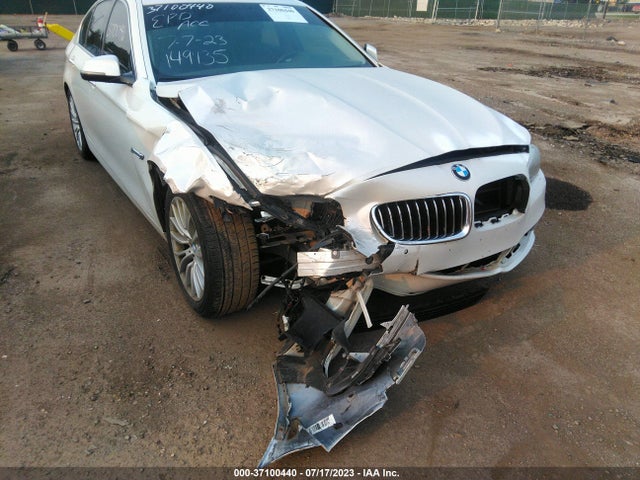 BMW 528i Xdrive 2015 WBA5A7C59FD627636 Image 6