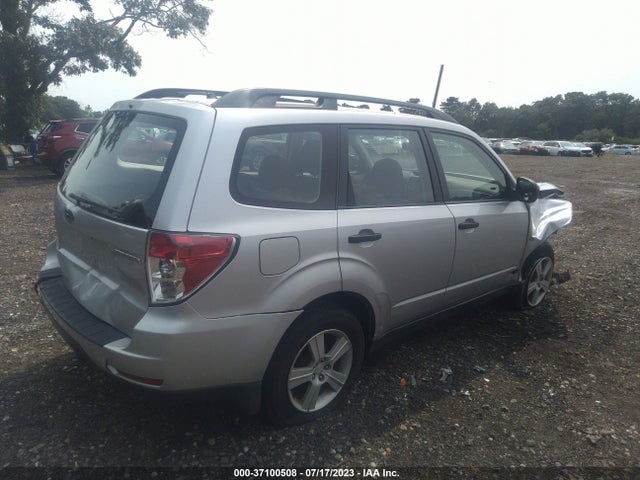 2010 SUBARU FORESTER 2.5X VIN: JF2SH6BC8AG910310