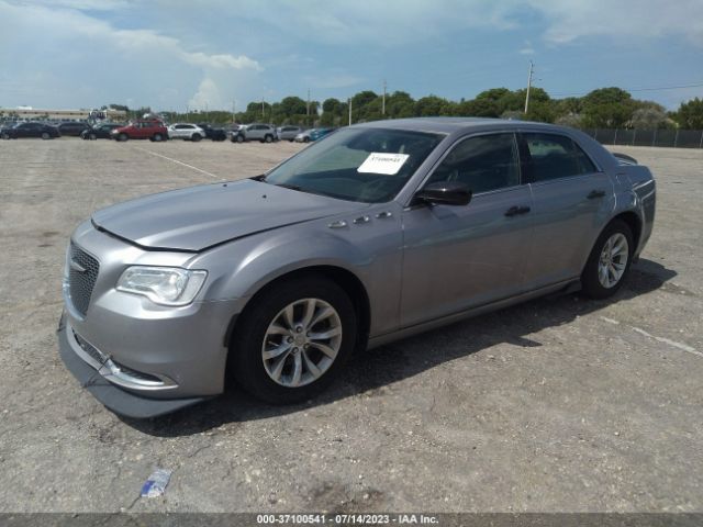 2015 CHRYSLER 300 2C3CCAAG9FH929666 Photo 1