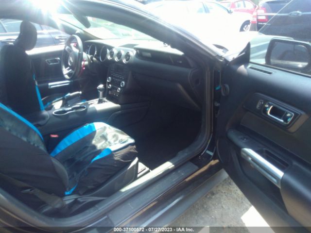 1FA6P8AM4F5346639 Ford Mustang V6