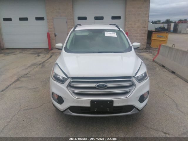 1FMCU9GD9JUB76730 Ford ESCAPE SE
