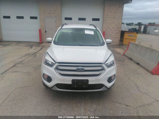 1FMCU9GD9JUB76730 Ford ESCAPE SE