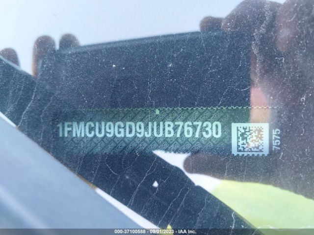 1FMCU9GD9JUB76730 Ford ESCAPE SE