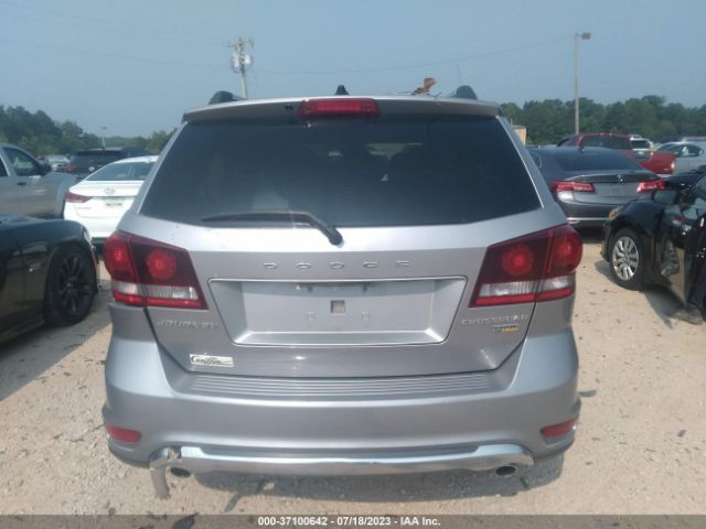 3C4PDCGG5JT157146 Dodge Journey Crossroad