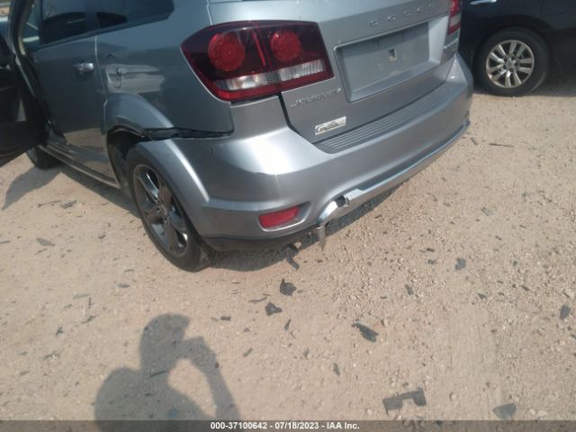 3C4PDCGG5JT157146 Dodge Journey Crossroad