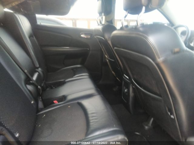 3C4PDCGG5JT157146 Dodge Journey Crossroad