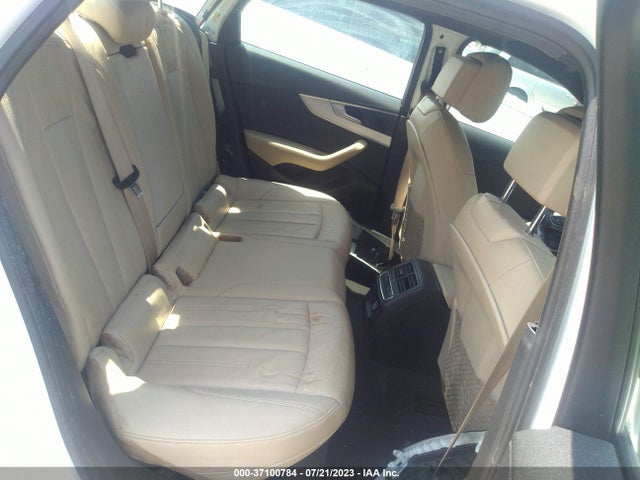 WAUGNAF46HN058660 Audi A4 PREMIUM
