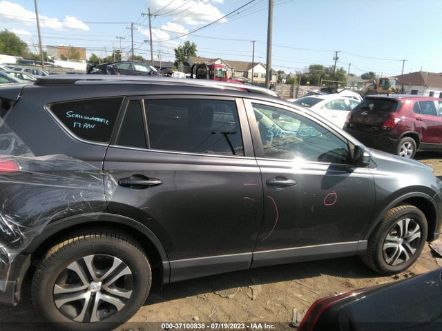 2017 TOYOTA RAV4 LE VIN: JTMBFREV4HJ708757