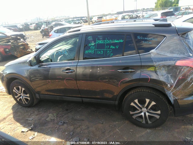 2017 TOYOTA RAV4 LE VIN: JTMBFREV4HJ708757