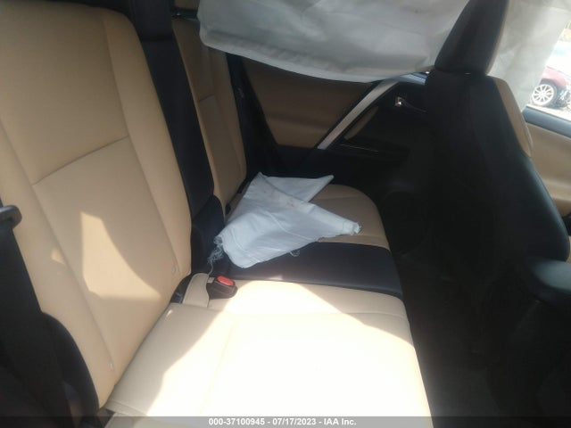 Toyota Rav4 Limited 2018 JTMDFREV5JJ727896 Image 8