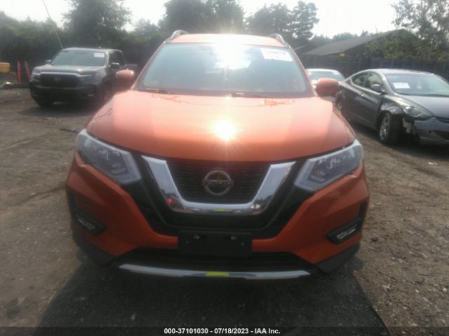 5N1AT2MV8JC842447 Nissan Rogue Sl