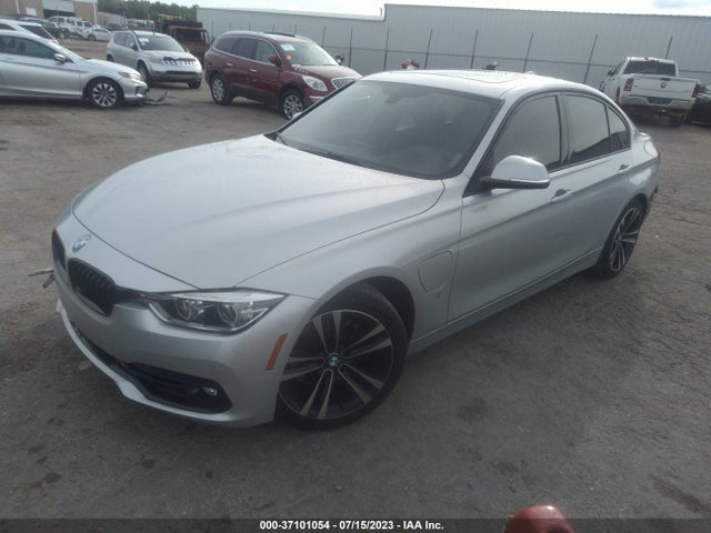 BMW 3 Series 330e Iperformance 2018 WBA8E1C57JA755978 Image 2